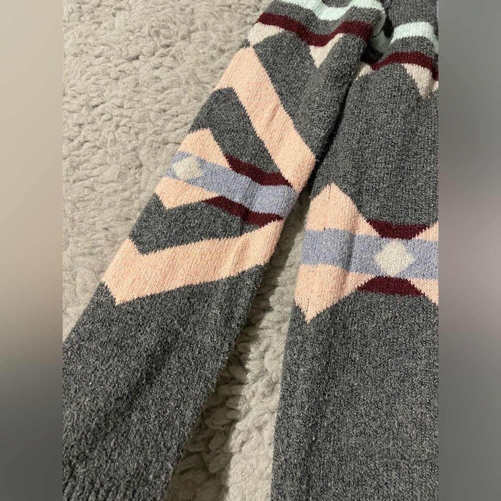 Sweater - Picture 2 of 4